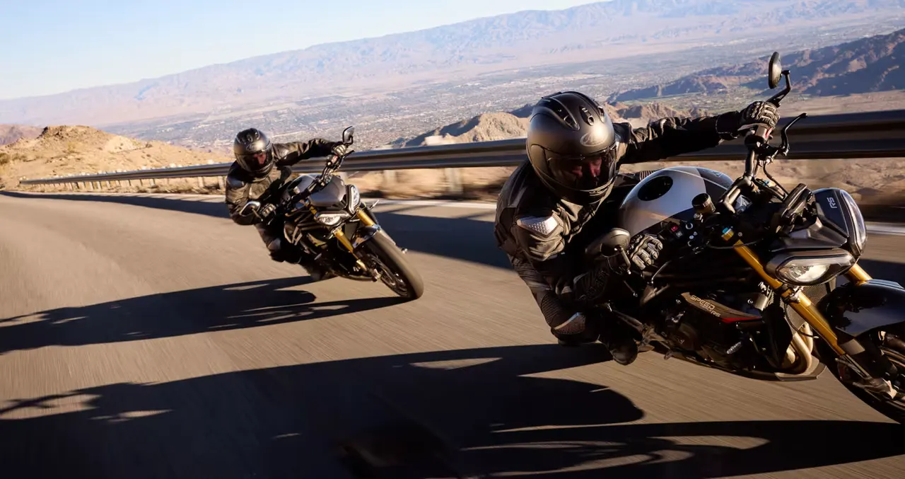 Speed Triple 1200 RS: Un nuevo capítulo en materia de prestaciones en el mundo de las naked