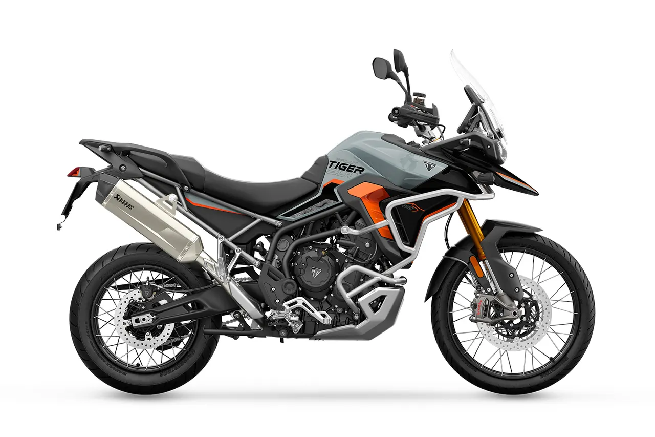 Triumph Tiger 900 Desert Edition