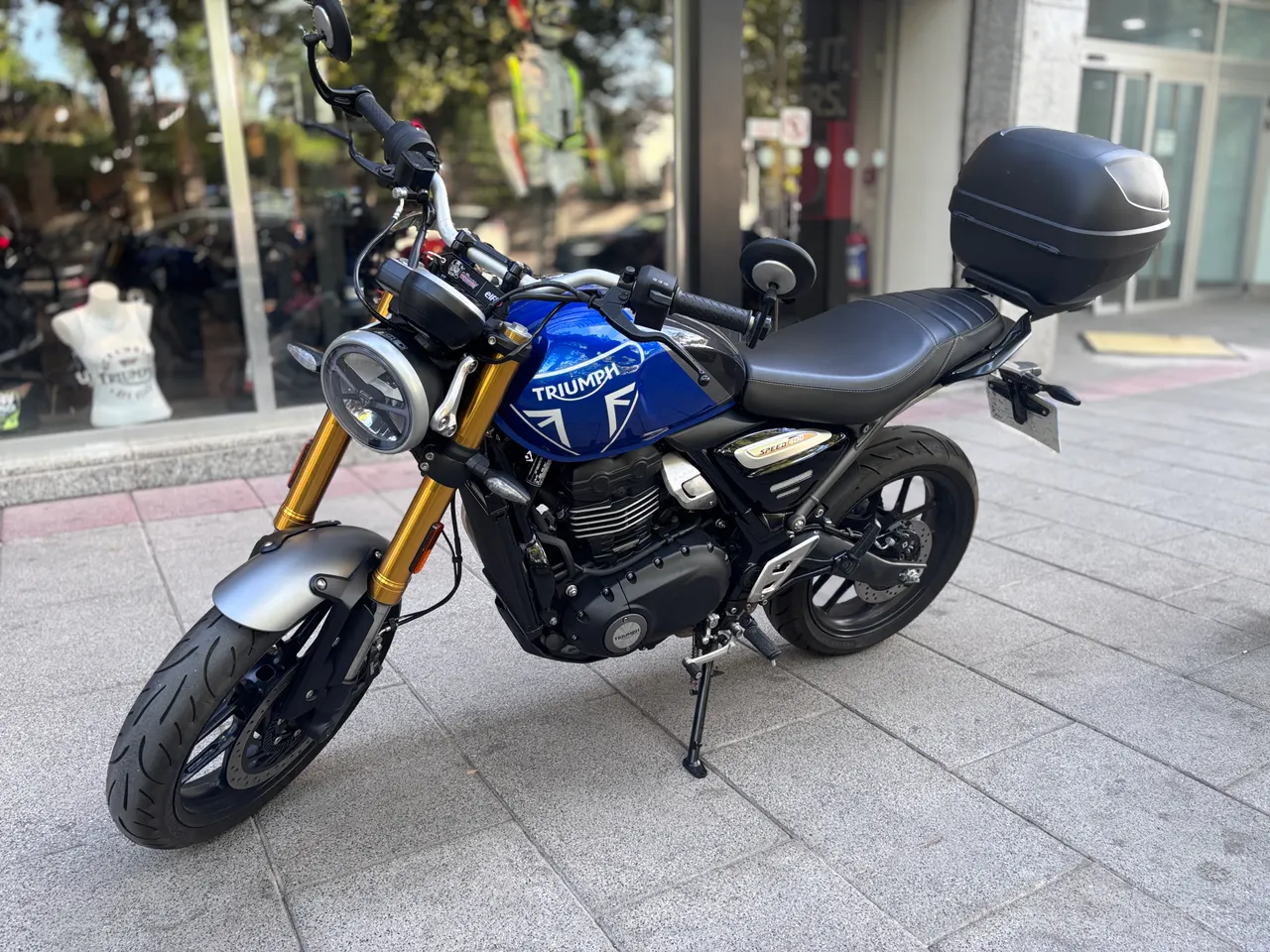 Triumph SPEED 400