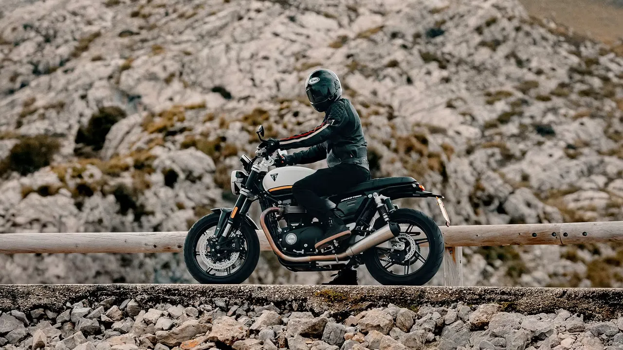 Speed Twin 1200: Tú preguntas, nosotros respondemos