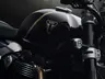 Depósito Obsidian Gold y motor de la Speed Twin 1200 TFC