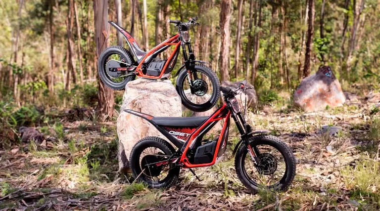 TRIUMPH RELANZA OSET, LA CONOCIDA MARCA DE MOTOS DE OFF-ROAD ELÉCTRICAS