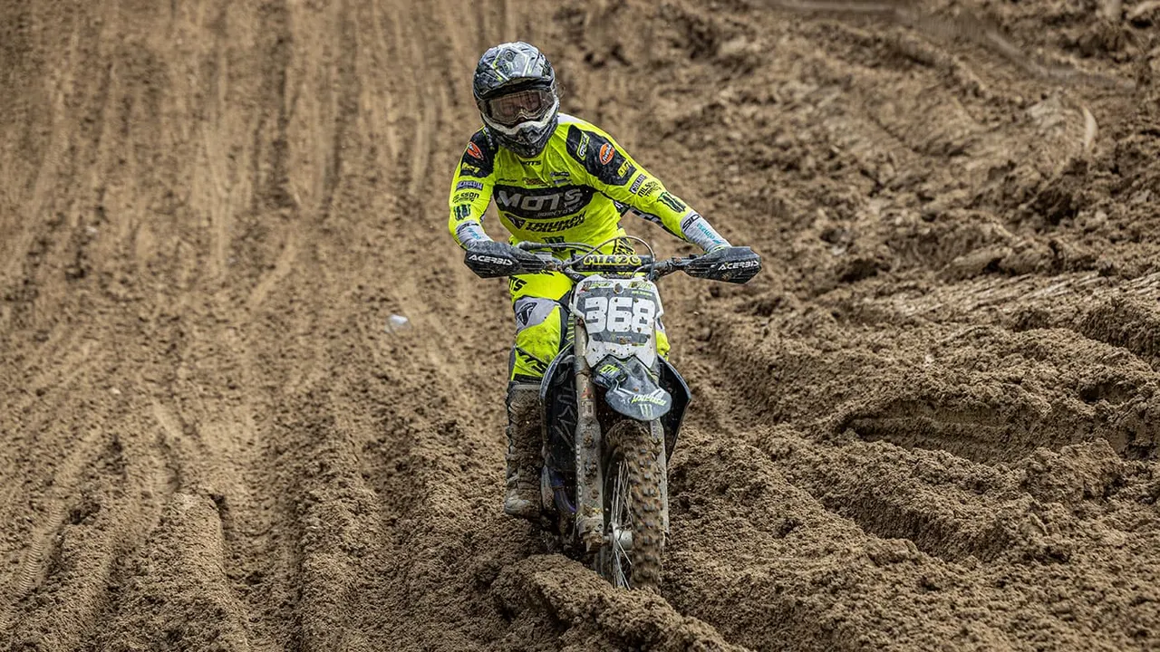 Guillem Farres Impresses on Triumph Debut with Second Overall at Spanish Motocross Championship