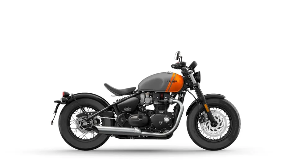 MY25 Bonneville Bobber in Matt Graphite and Matt Baja Orange CGI
