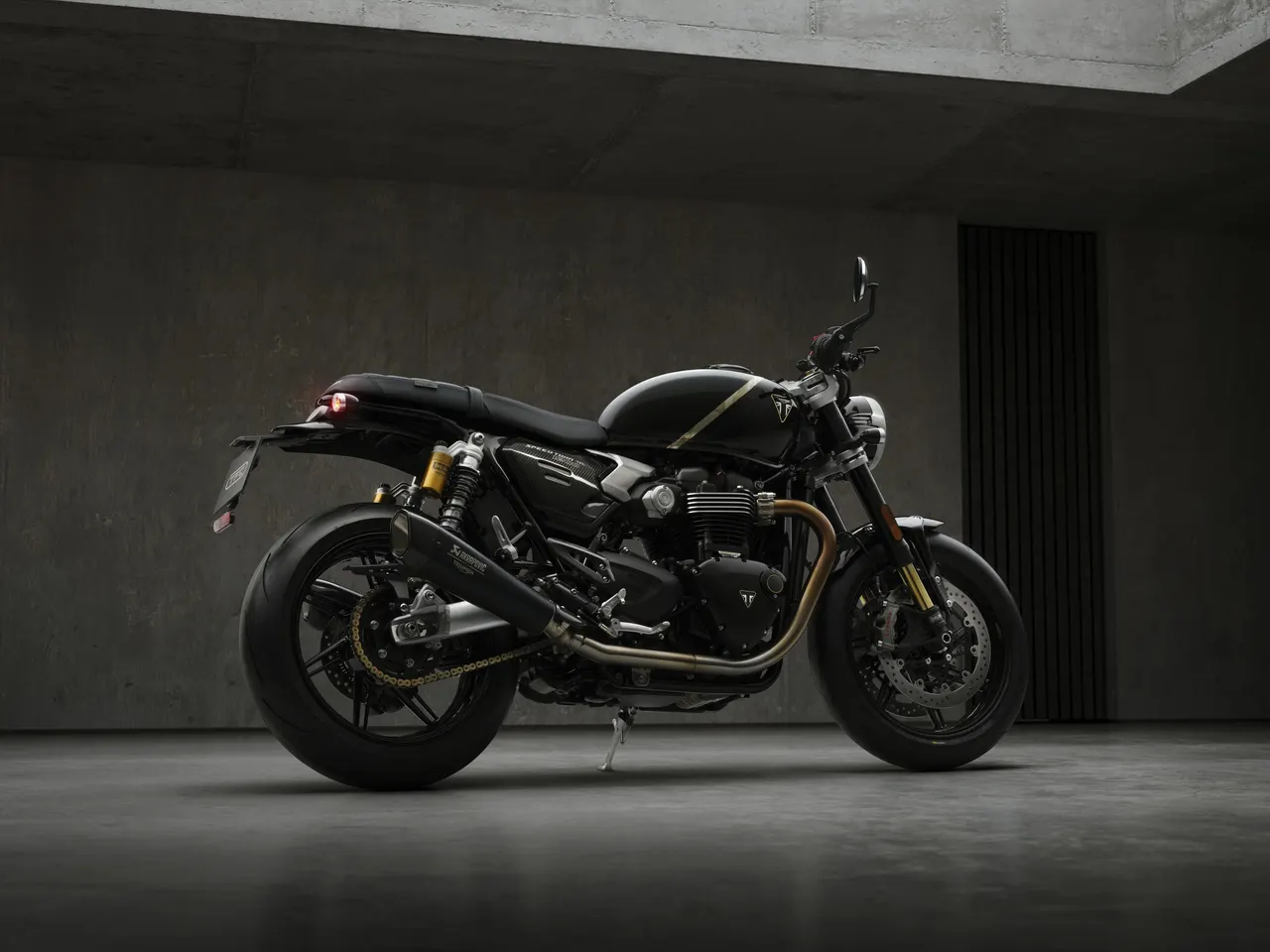Speed Twin 1200 TFC en estudio