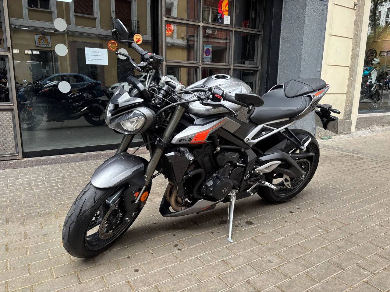 Triumph Street Triple 765 RS